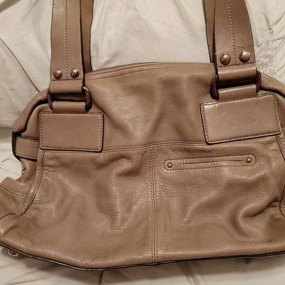 B. Makowsky Bag - Picture 4 of 7